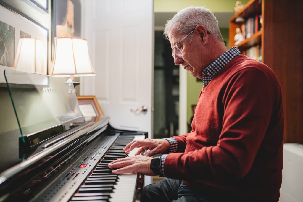 Stroke patient David Dayler plays piano